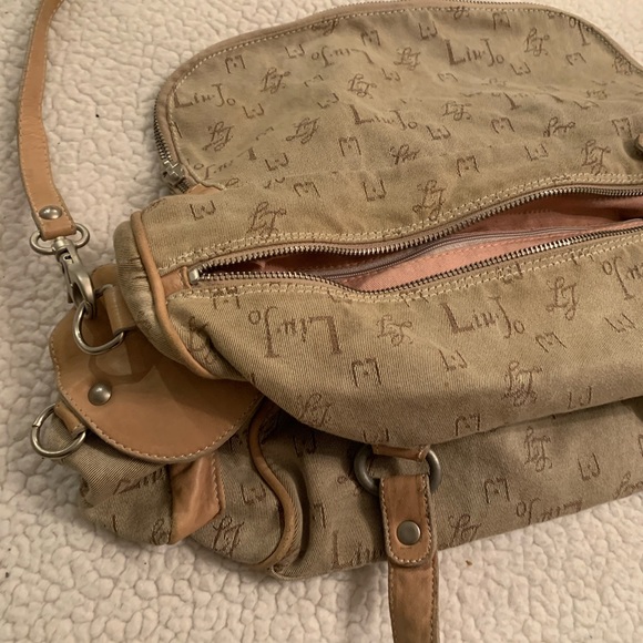 Lui Jo | Slouchy Beige Handbag Pink Interior Soft - Picture 12 of 12